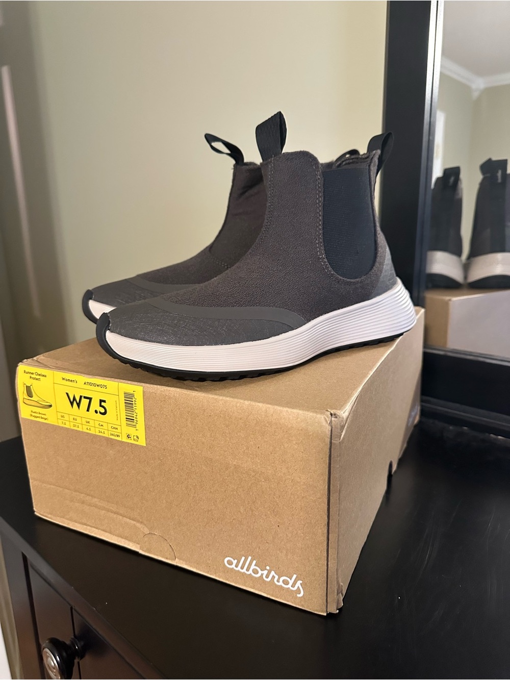 allbirds Women's Wool Chelsea Booties in Charcoal and White